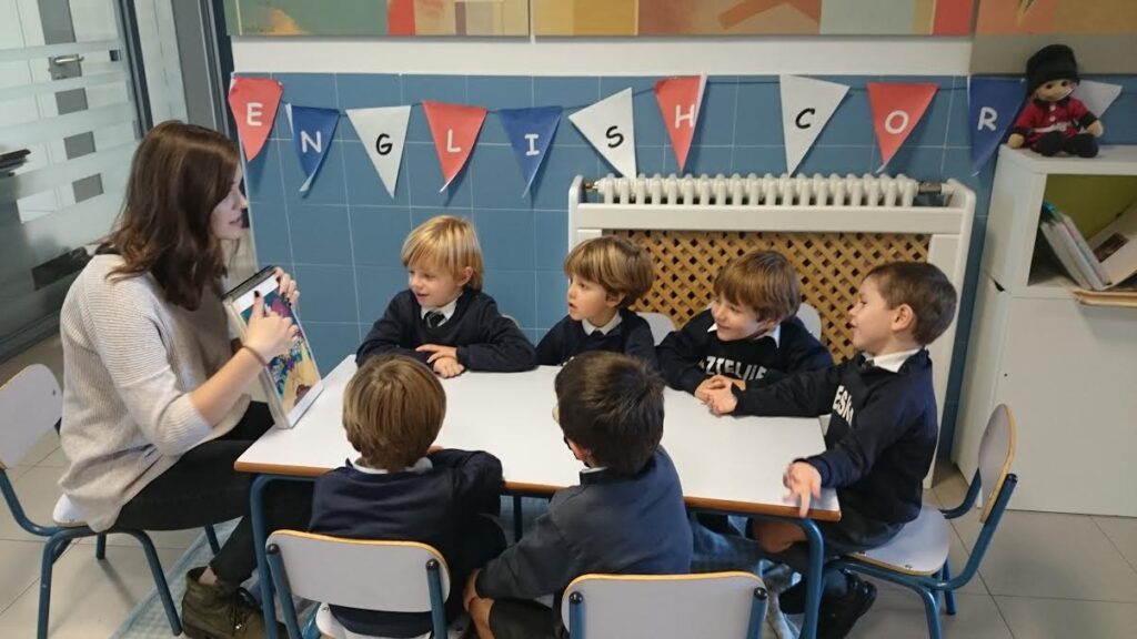 Alumnos desde infantil practican con profesorado nativo inglés desde cunas