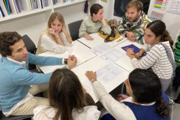 Los MECs ayudan al colegio a proponer y dinamizar la formación de familias